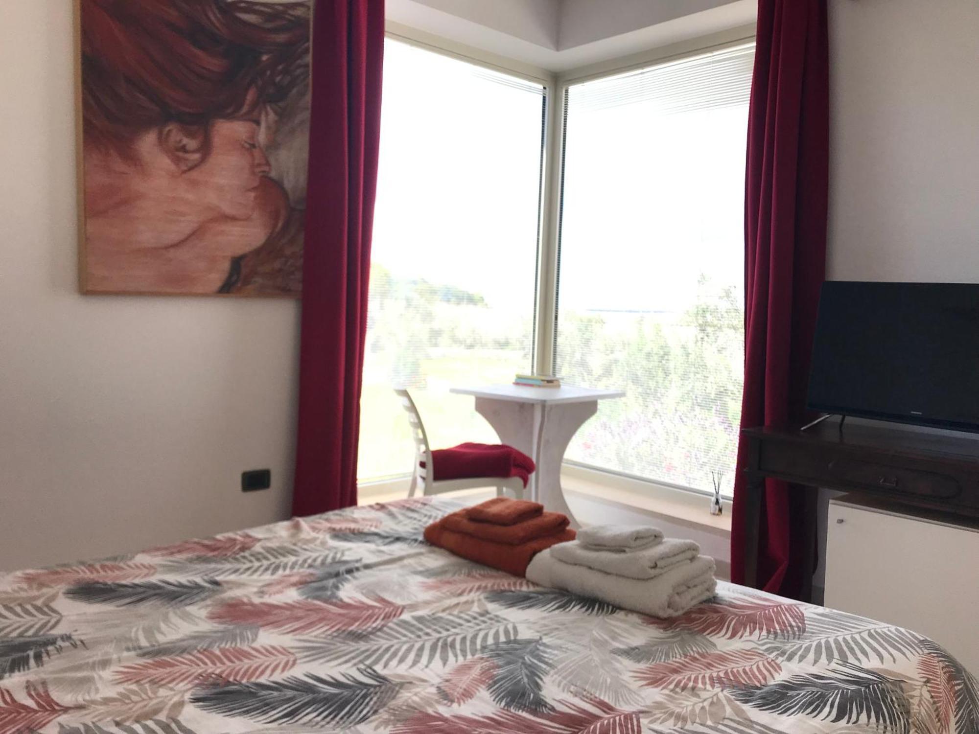 Tenuta Valle Dell Idro Otranto Con Piscina 卡萨马塞拉 外观 照片